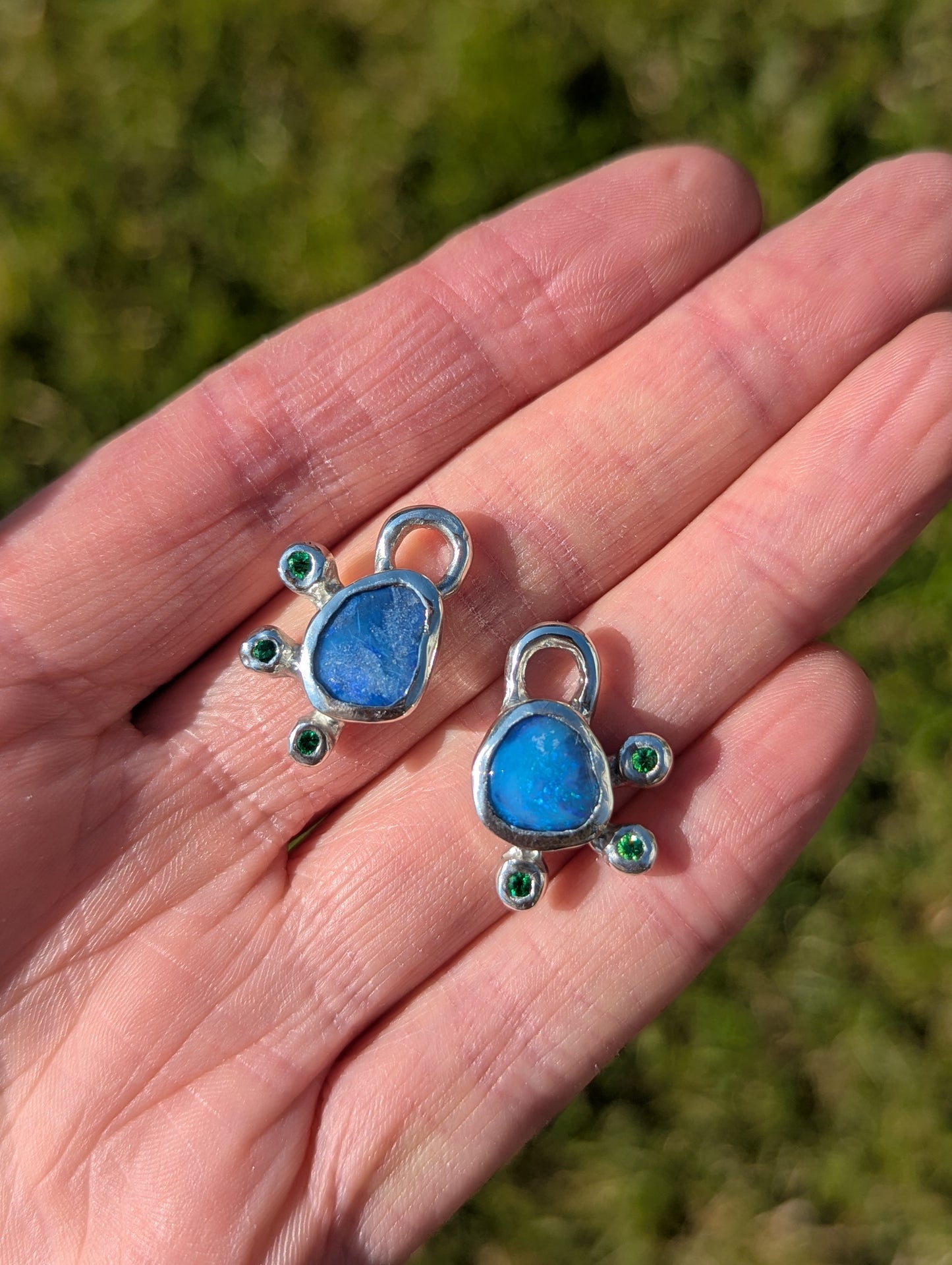 Cute_handmade_earrings_with_Australian_opals_and_recycled_silver