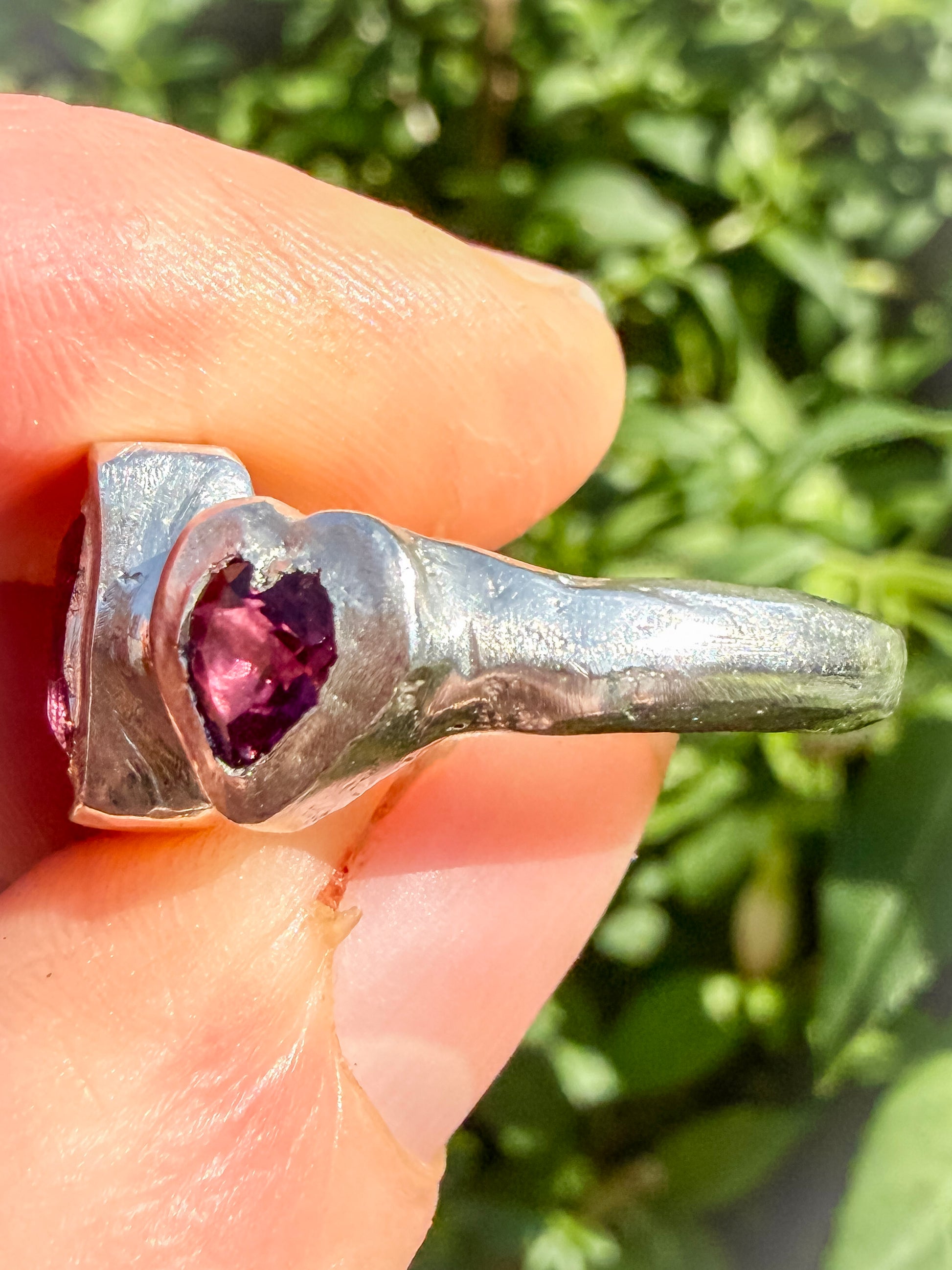 Octagon_cushion_cut_hot_pink_tourmaline_and_purple_rhodolite_heart_handmade_silver_ring_close_up_of_sand_cast_ring_shank
